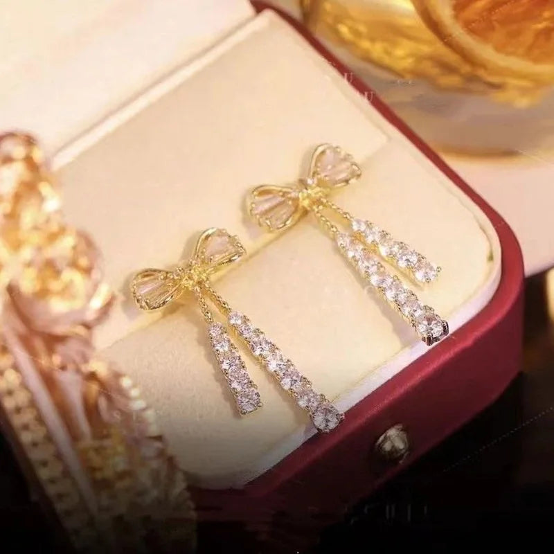 hic Bowknot Dangle Earrings with Rhinestones – Gold Color