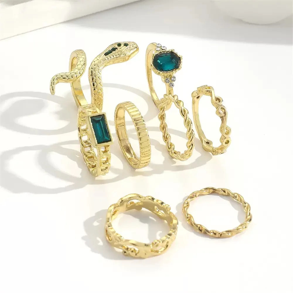 Fashionable 8-Piece Snake Twist Ring Set with Rhinestone Inlay