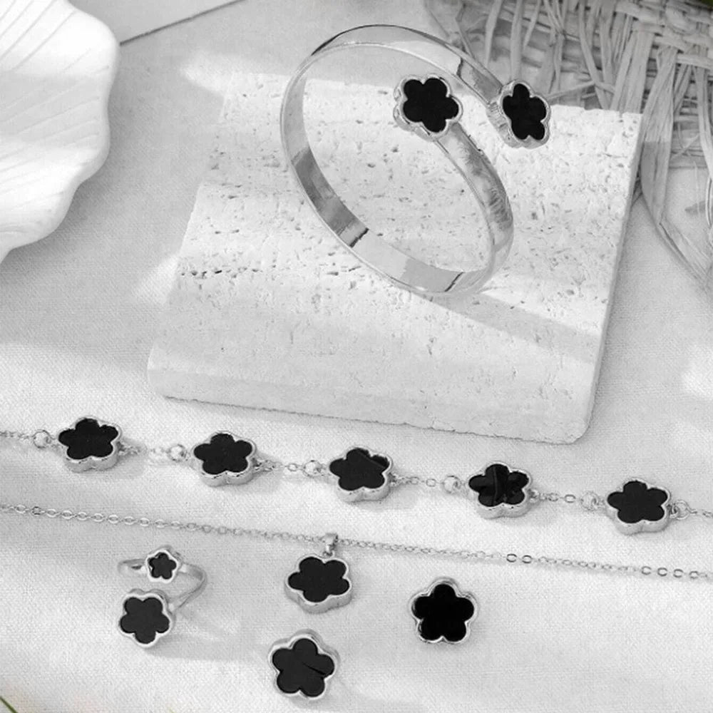 Lucky Blossom 5-Piece Jewelry Set for Women